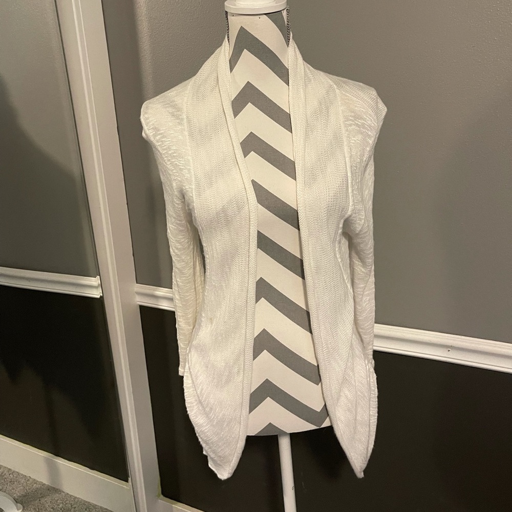 White Cardigan - Picture 3 of 7